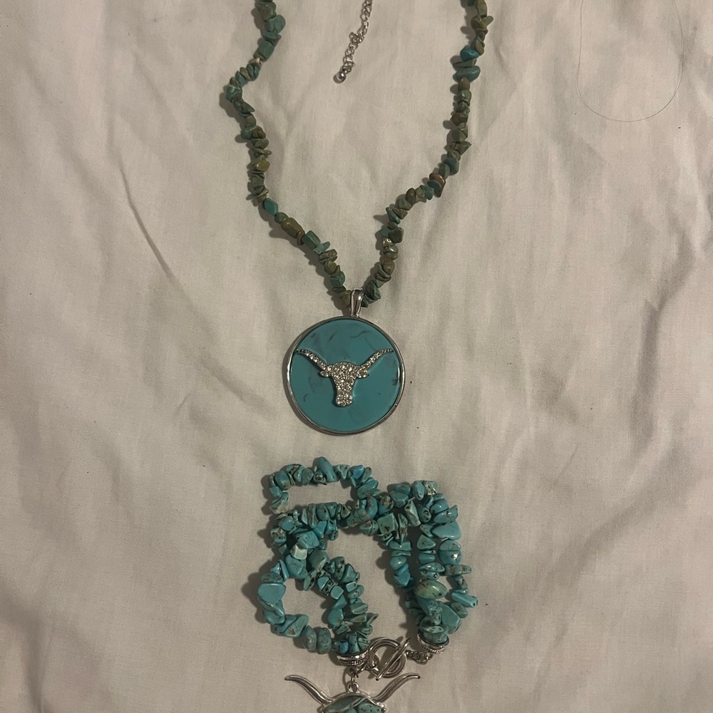 Turquoise and Silver Necklace and Bracelet Set